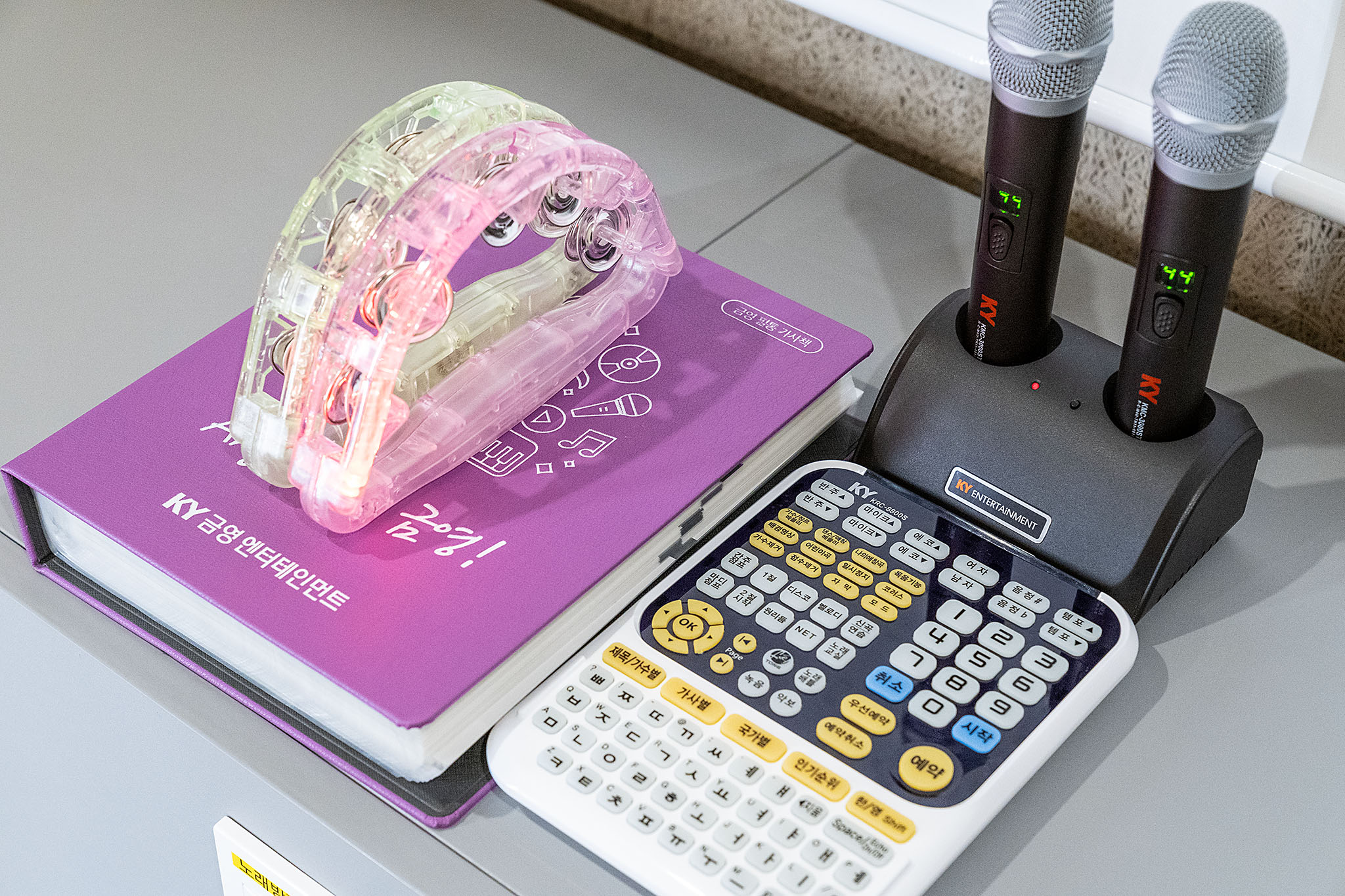 room detail thumbnail 0