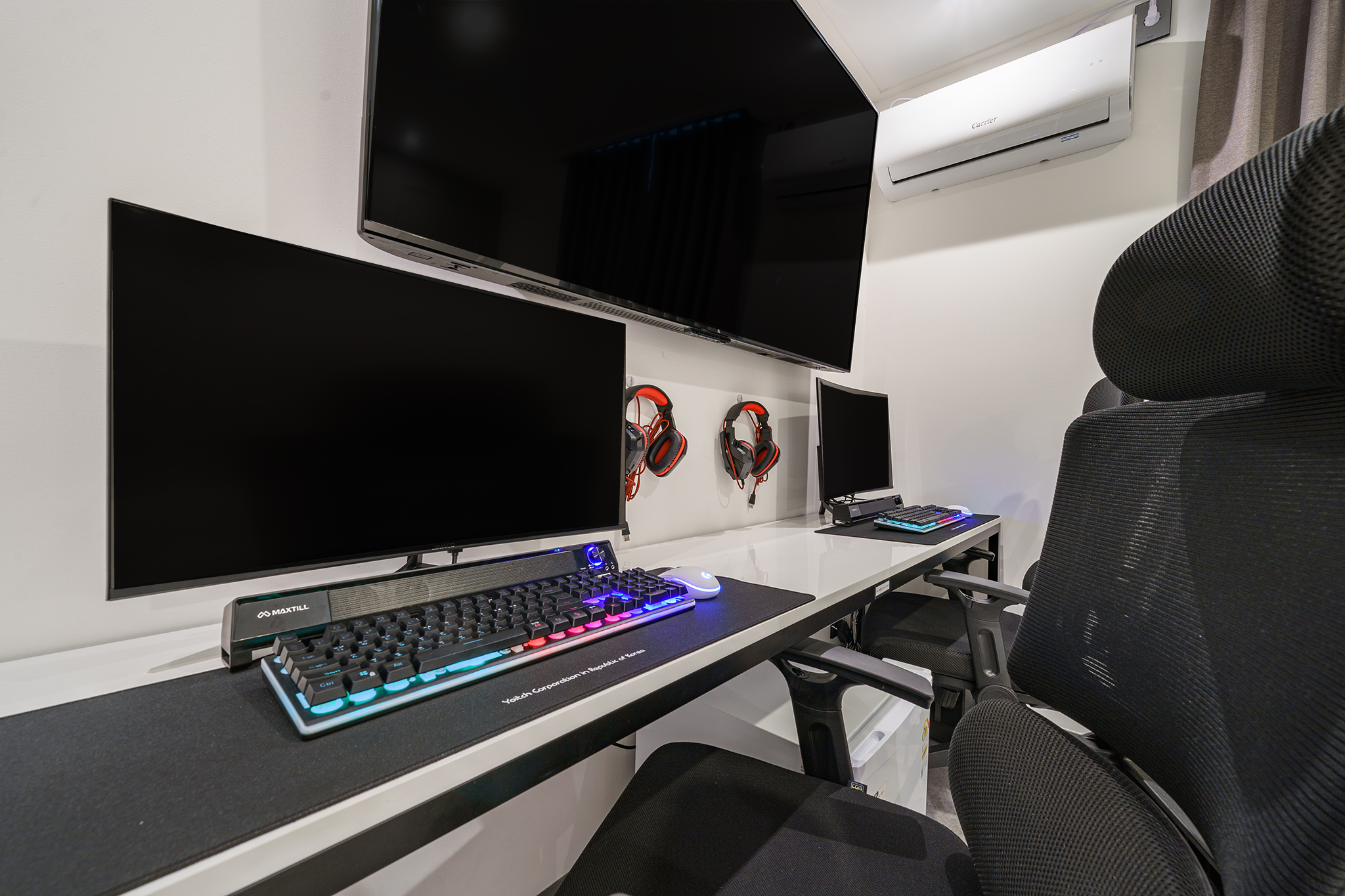 room detail thumbnail 1