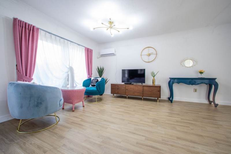 https://yaimg.yanolja.com/v5/2021/07/10/17/60e9d40770cb03.08273889.jpg