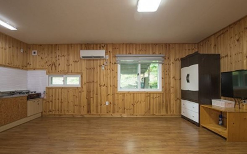 https://yaimg.yanolja.com/v5/2021/07/15/16/60f0641b51c988.51144688.JPG