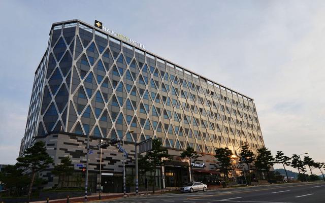 뉴나주 씨티호텔