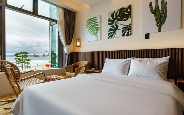 포항 영일대 Hotel the Eight