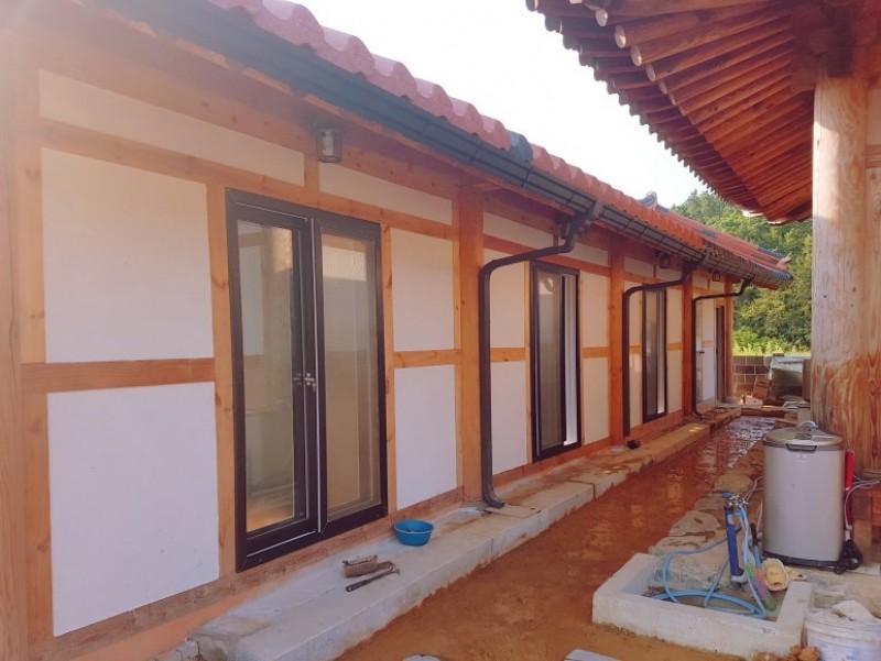 https://yaimg.yanolja.com/v5/2021/09/10/10/613b2f40000009.03773804.jpg