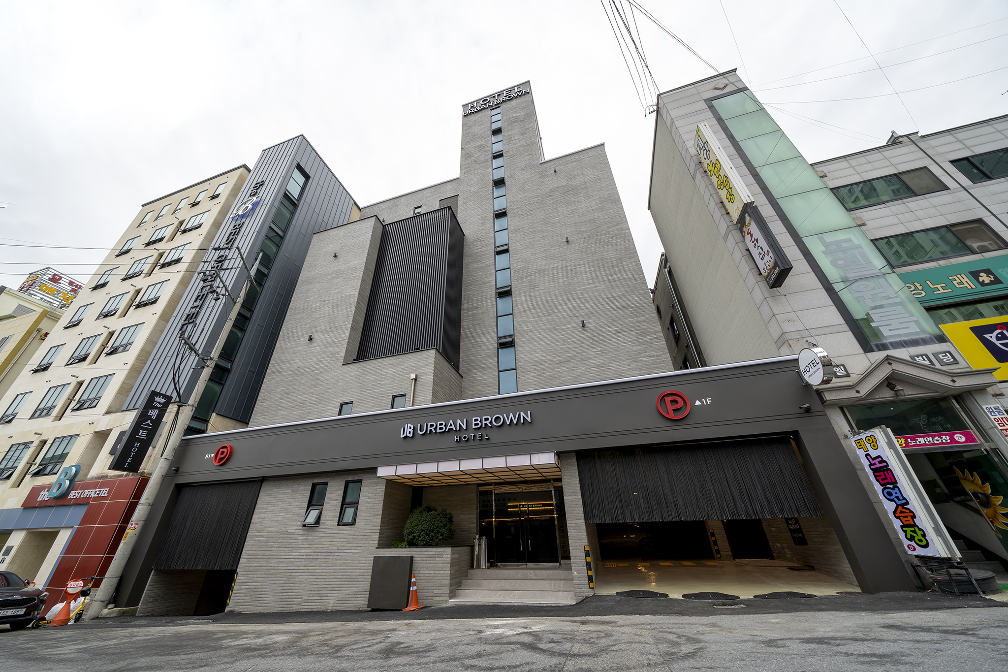 충주 어반브라운호텔(충주시청점) 외관