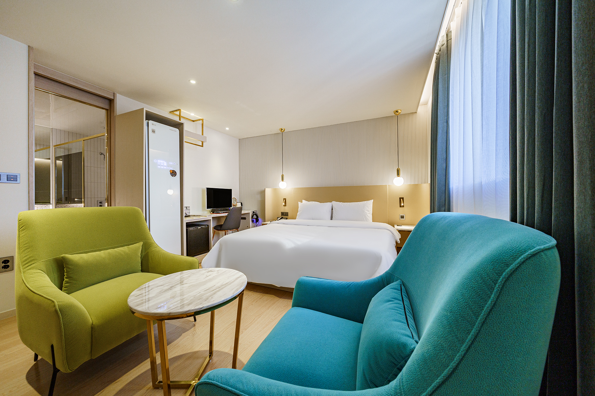 room detail thumbnail 0