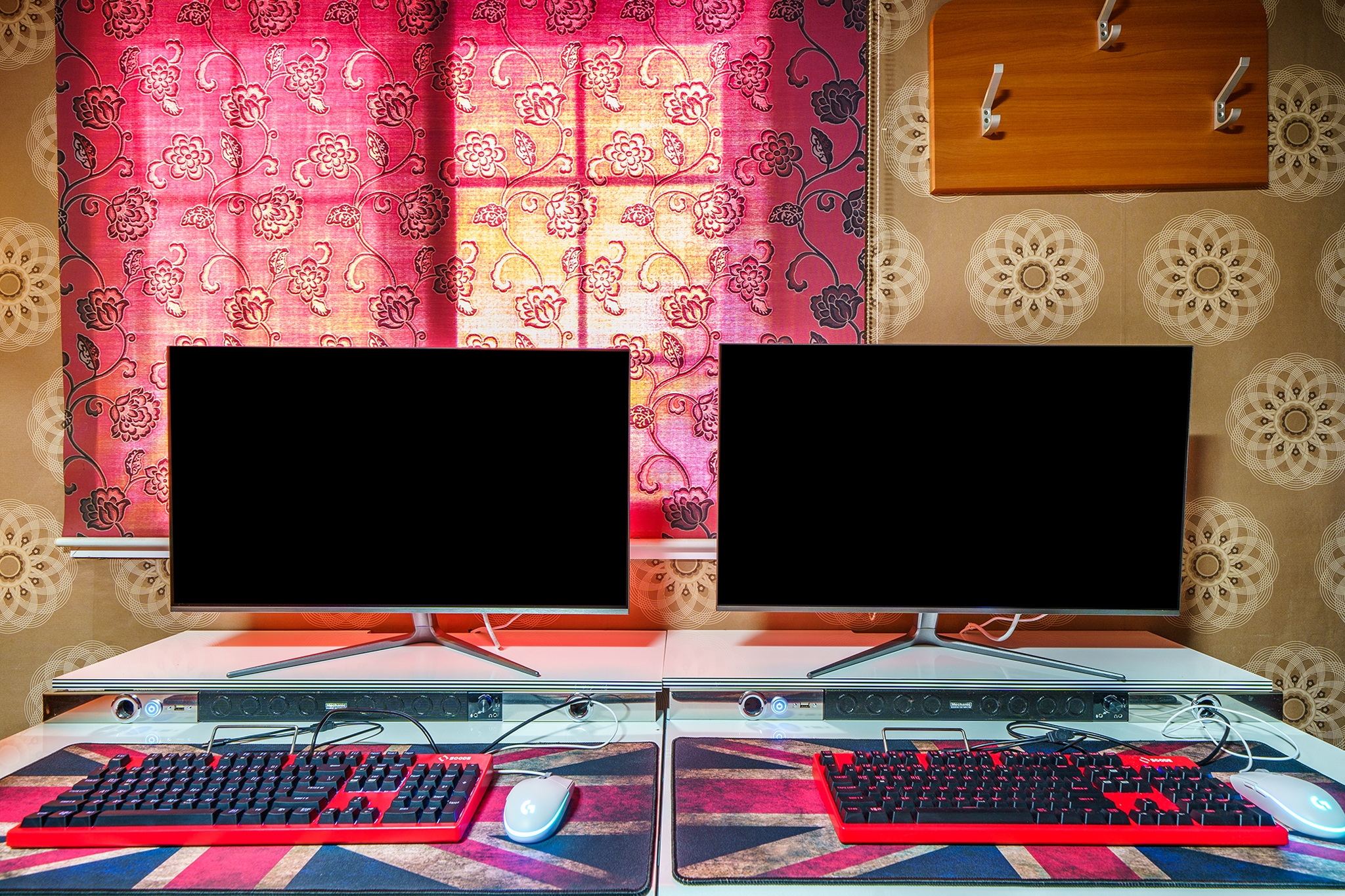 room detail thumbnail 1