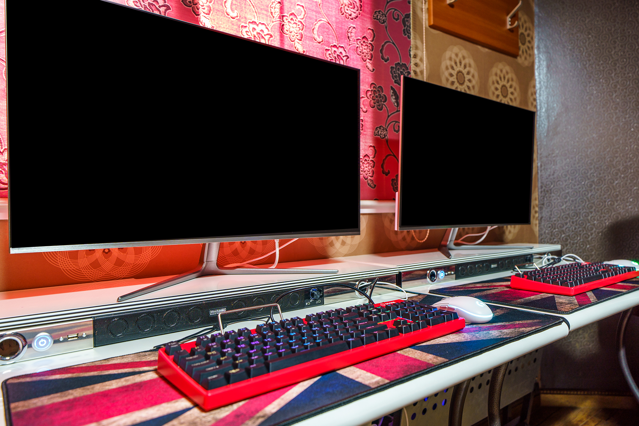 room detail thumbnail 2