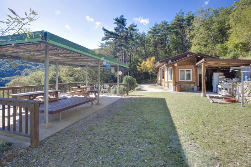 https://yaimg.yanolja.com/v5/2021/11/10/14/618bd535447478.79865306.jpg