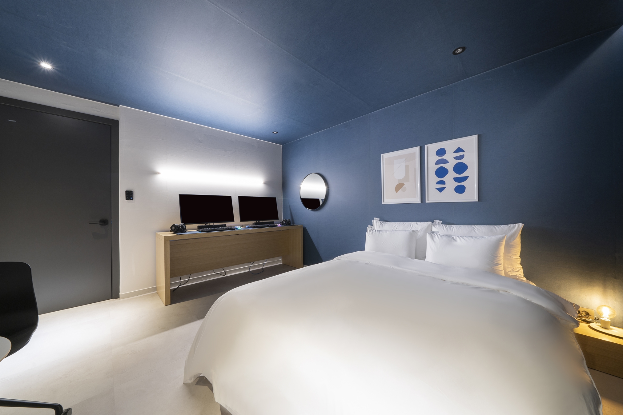 room detail thumbnail 0