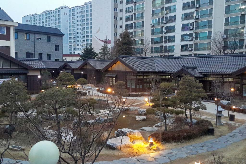 군산 여미랑 외관