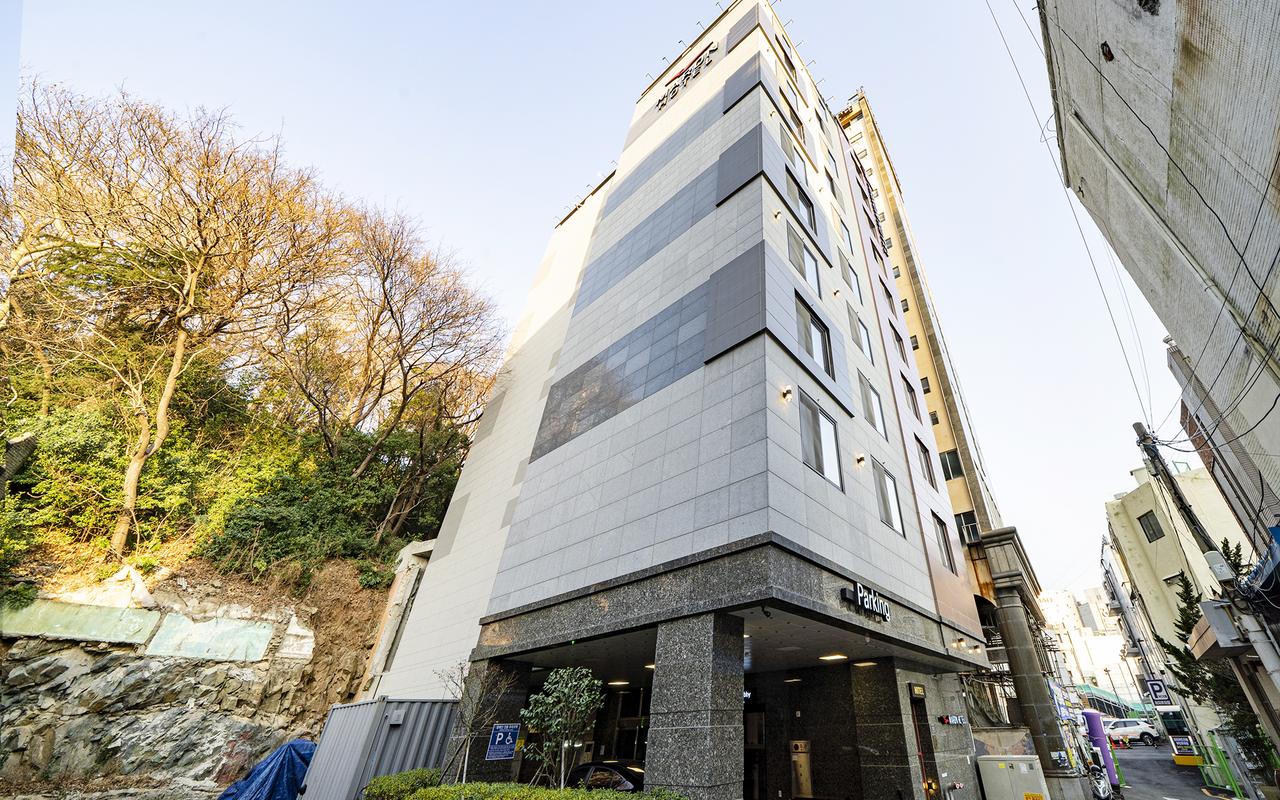 부산 남포동 마론 호텔 사진