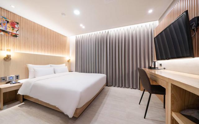 부산 수영 호텔 리버