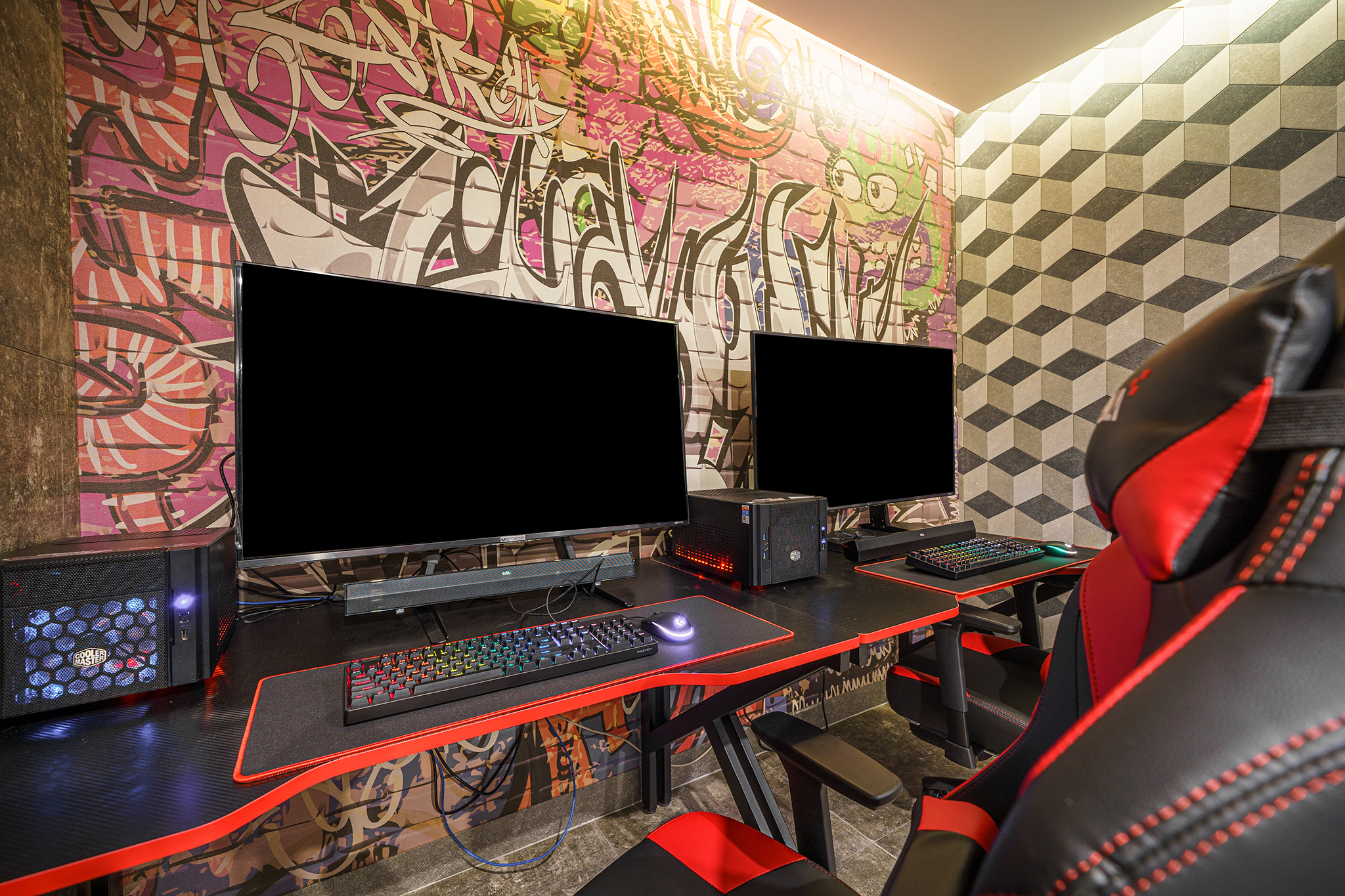 room detail thumbnail 0