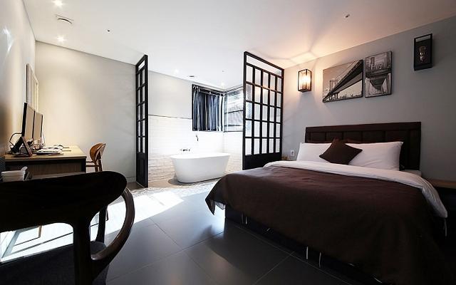 의정부 호텔 반월