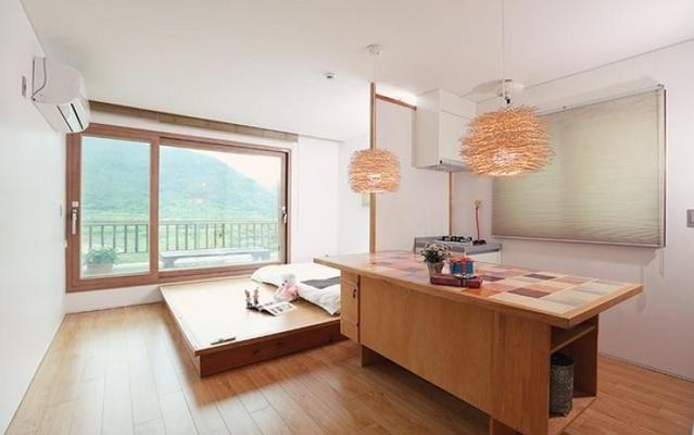 청도 더옐로우펜션