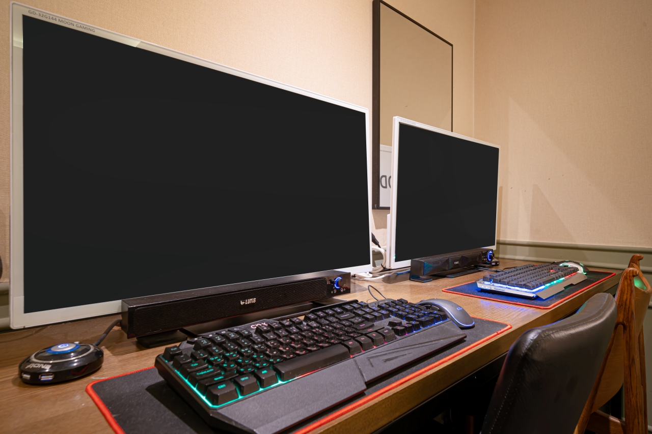 room detail thumbnail 1