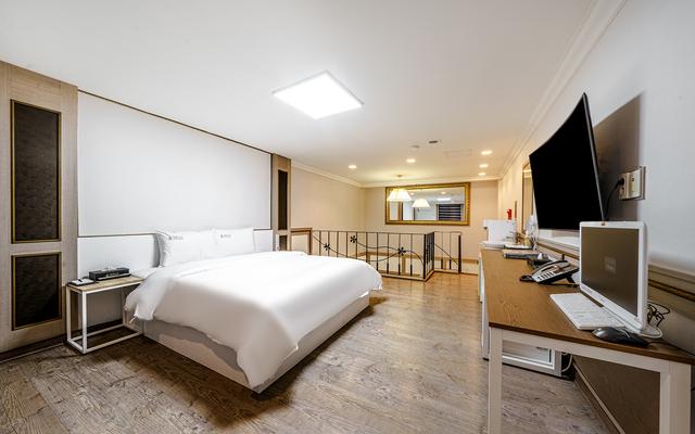 화순 라운즈스테이 호텔