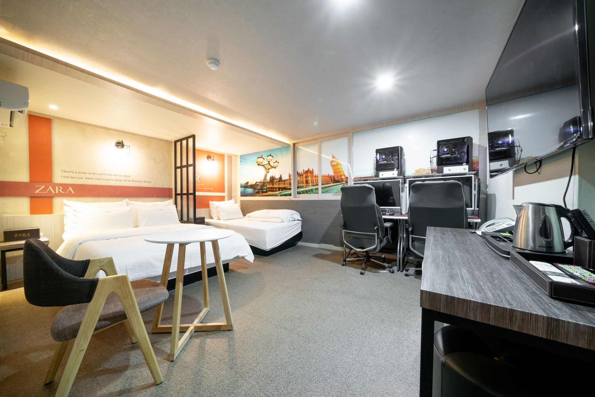 room detail thumbnail 0