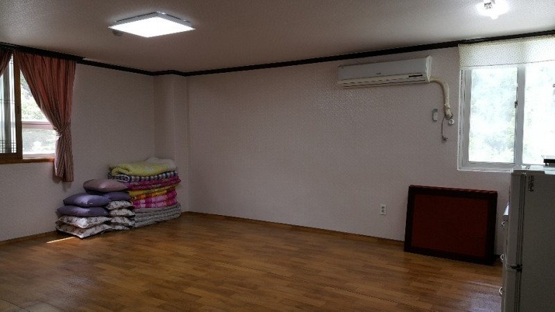 https://yaimg.yanolja.com/v5/2022/07/20/17/62d835880df6e8.22582642.jpg