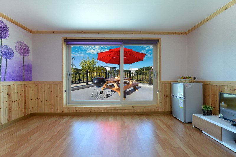 https://yaimg.yanolja.com/v5/2022/07/28/14/62e29c5b981a81.57648100.jpg