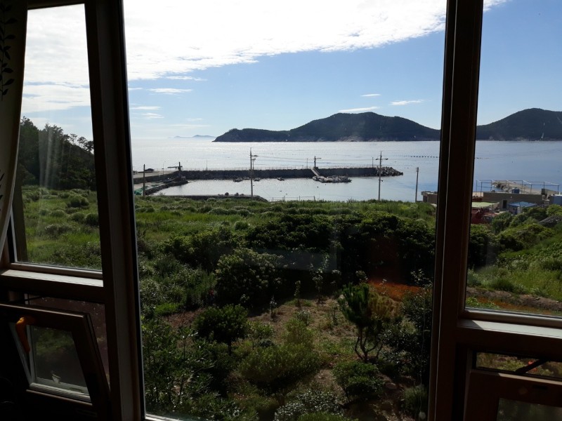 https://yaimg.yanolja.com/v5/2022/07/28/19/62e2e0488a2b97.96482871.jpg