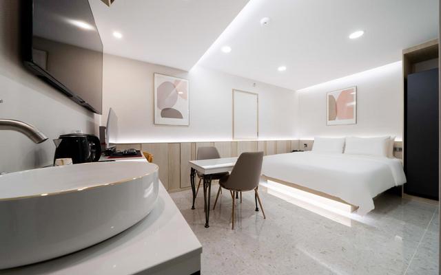 부산 서면 호텔 YTT