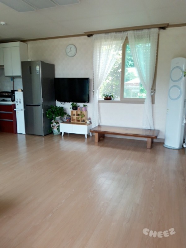 https://yaimg.yanolja.com/v5/2022/08/09/16/62f28a737fb2e3.91982505.jpg