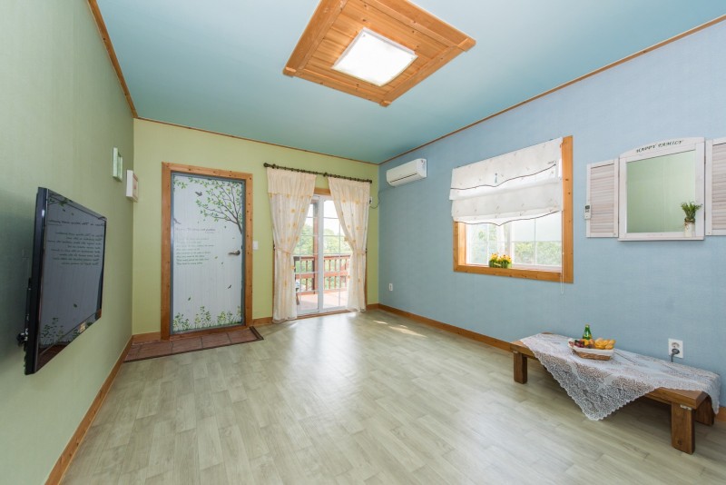 https://yaimg.yanolja.com/v5/2022/08/14/17/62f934ca69f152.09038757.JPG