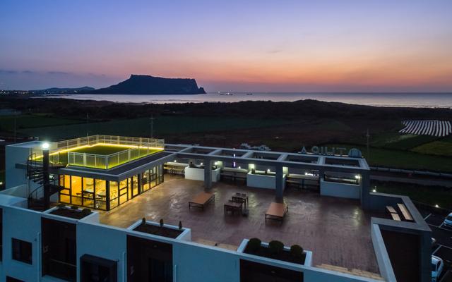 제주 성산 티라 호텔