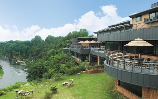 한탄리버스파 호텔