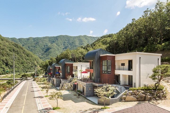 https://yaimg.yanolja.com/v5/2022/09/07/09/63185e5357ab98.05455021.jpg