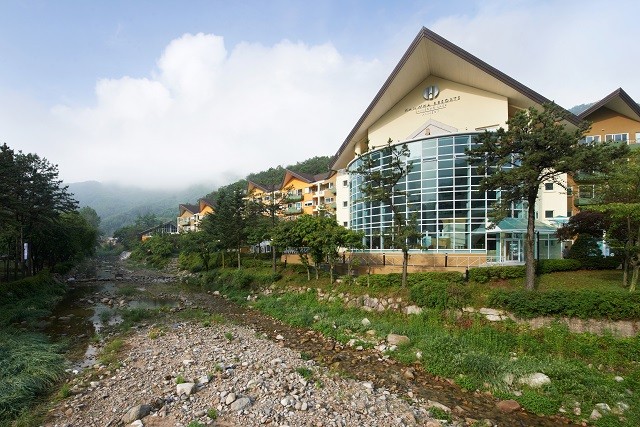 https://yaimg.yanolja.com/v5/2022/09/09/11/631b25f2e13903.57113554.jpg