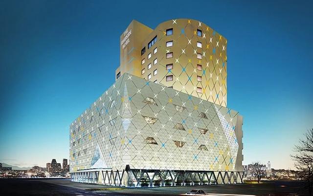 더 리버사이드 호텔