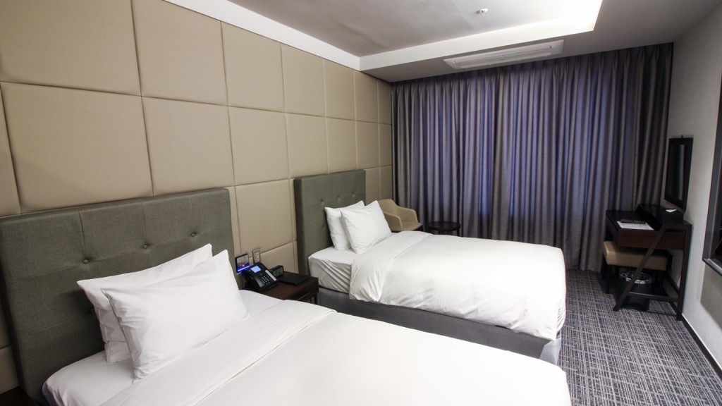 디럭스 트윈(조식2인 PKG)