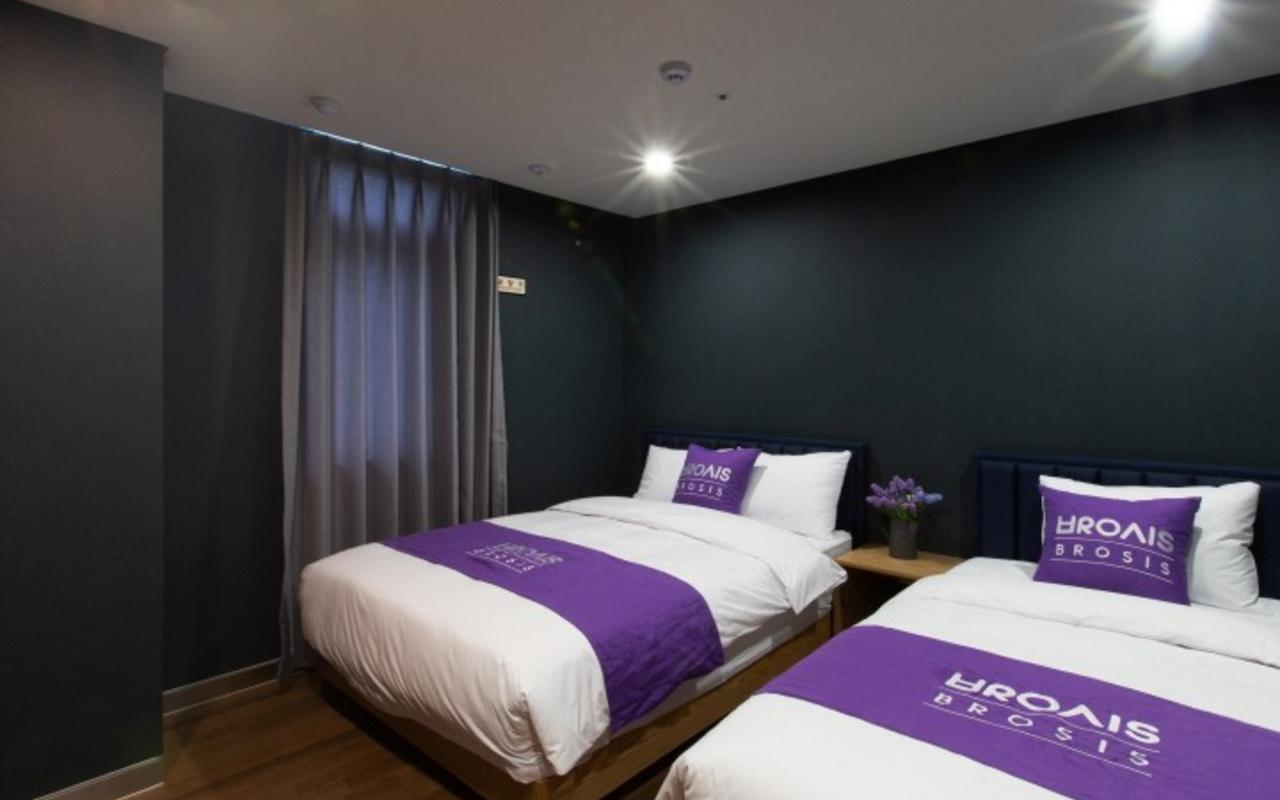 Brosis Hotel