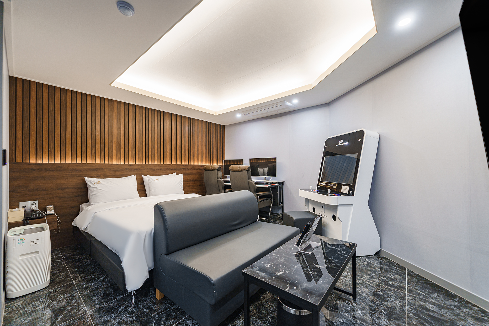 VIP ROOM(욕조,2PC,OTT(넷플,웨이브,티빙,디즈니))