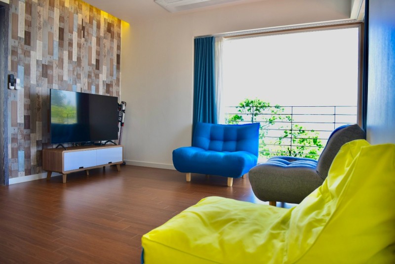 room detail thumbnail 1