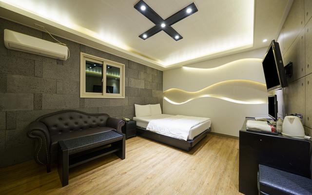 대구 수성못 아이(I)