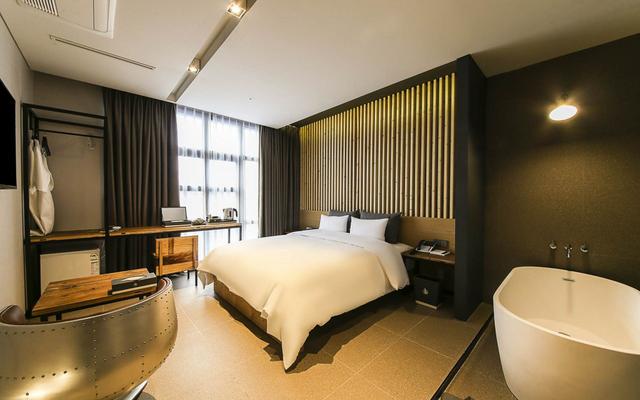 호텔 여우비 울산점