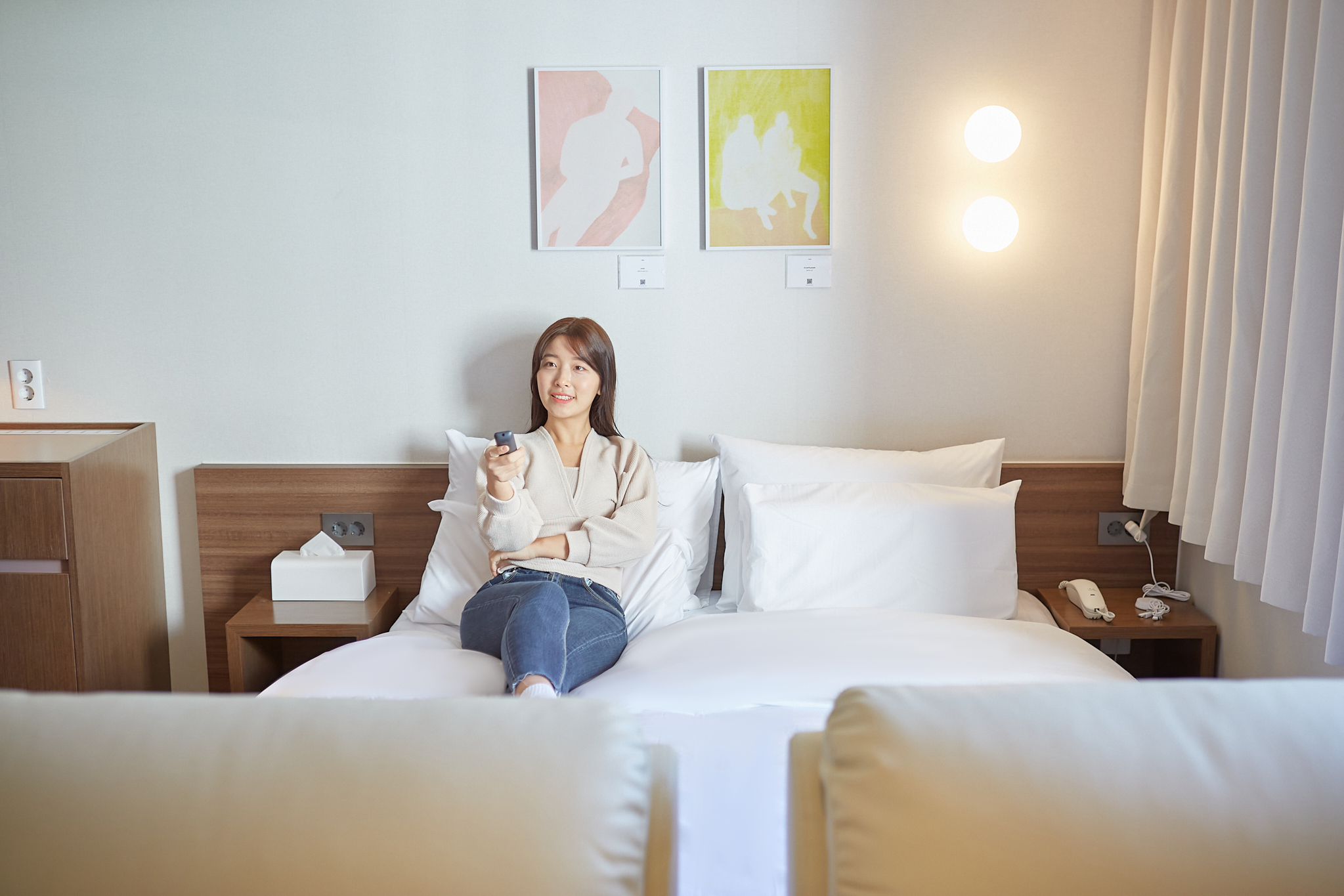 room detail thumbnail 1