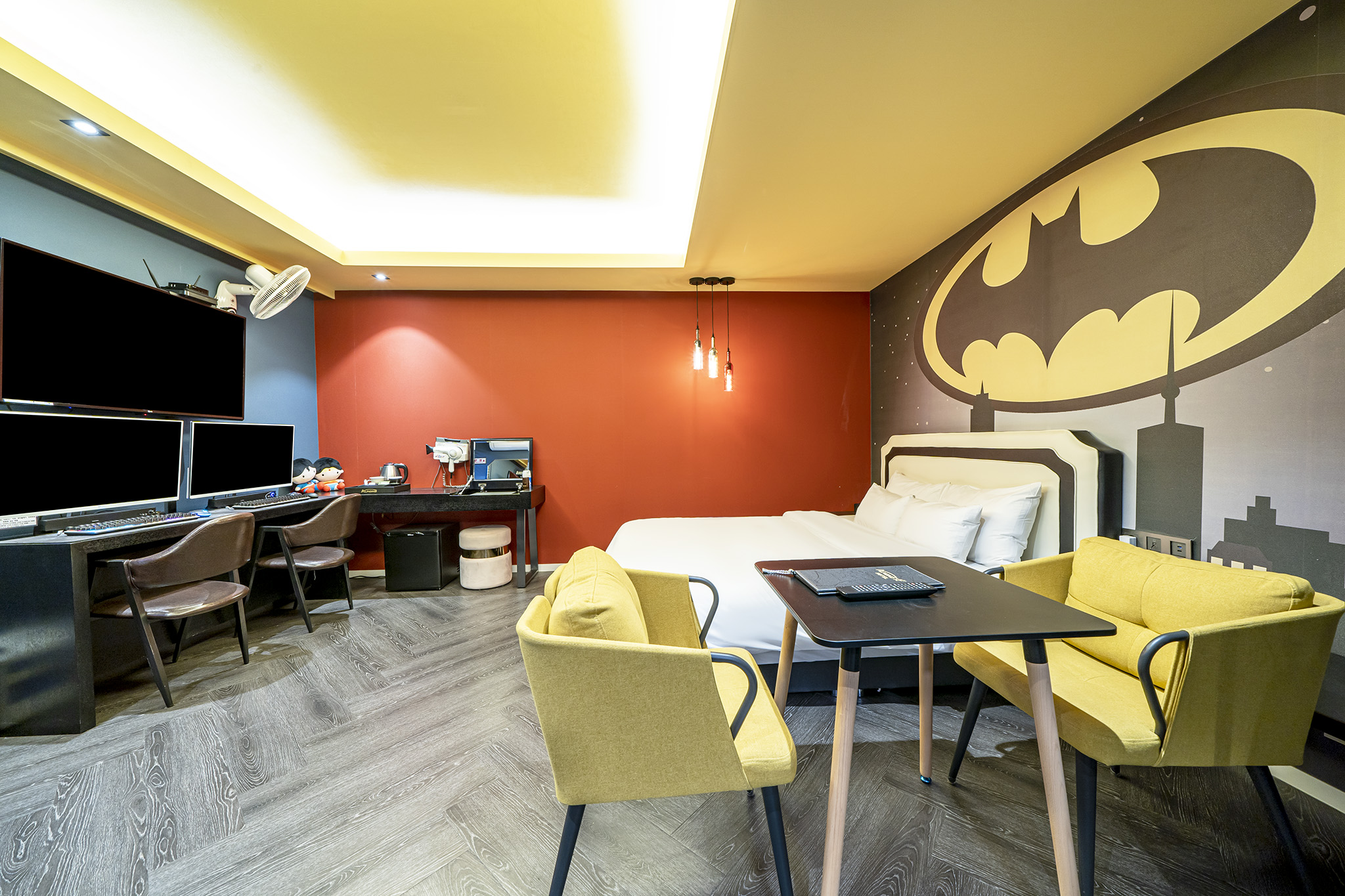 room detail thumbnail 1