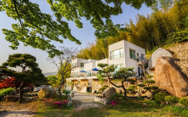 하동 물꽃정원펜션