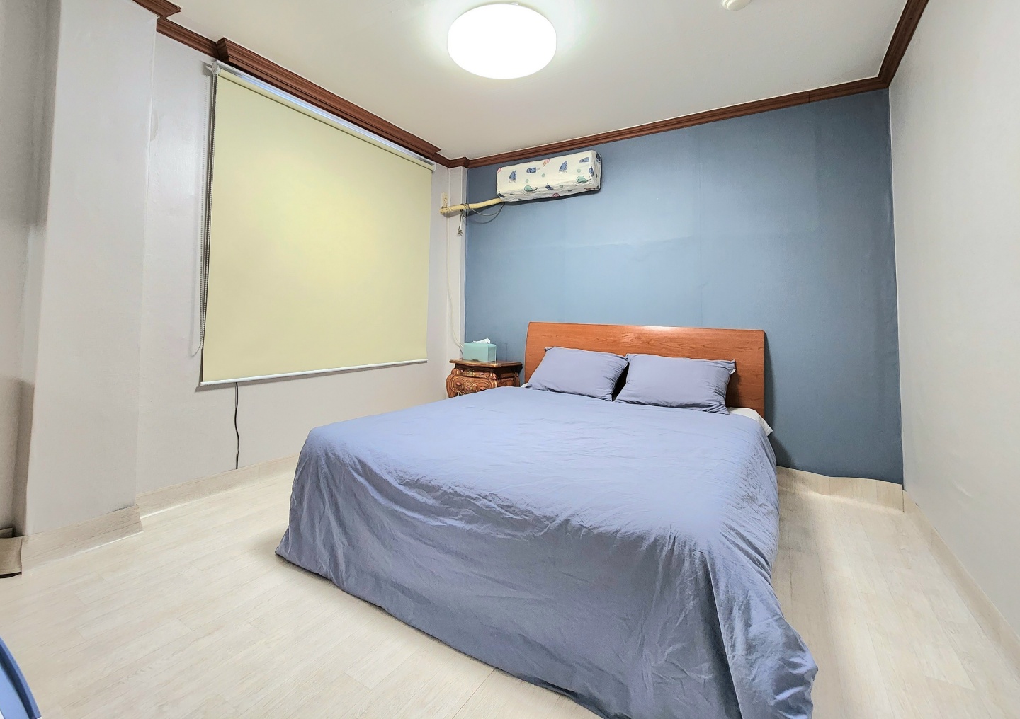 room detail thumbnail 0