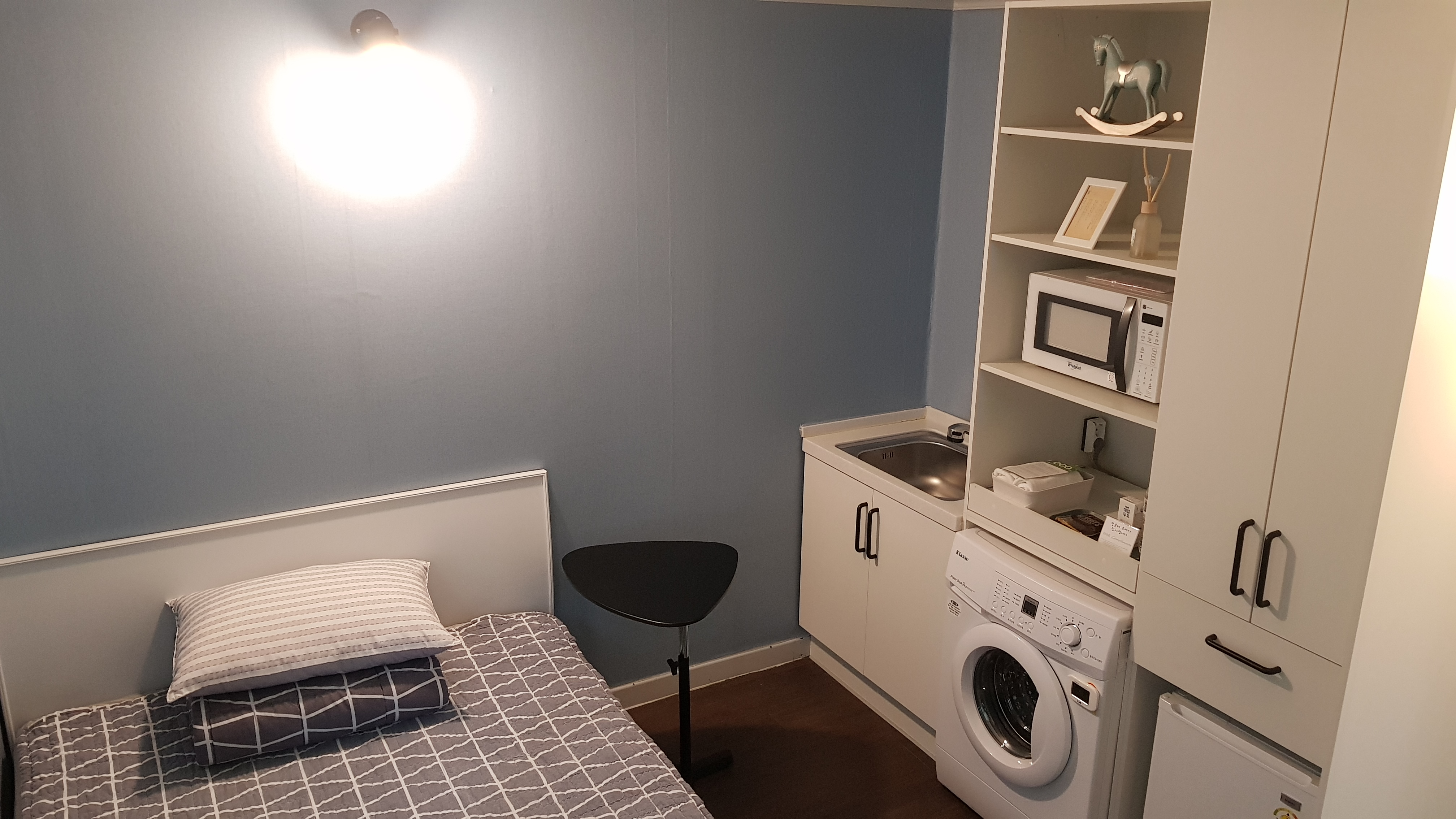 room detail thumbnail 0