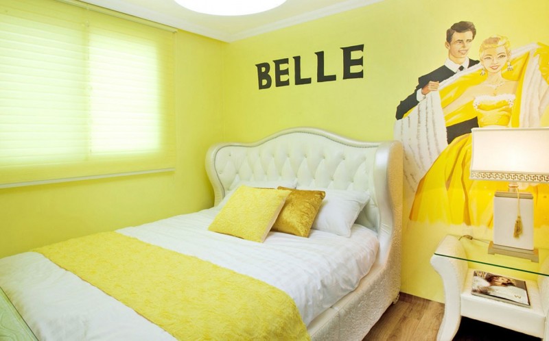 room detail thumbnail 2