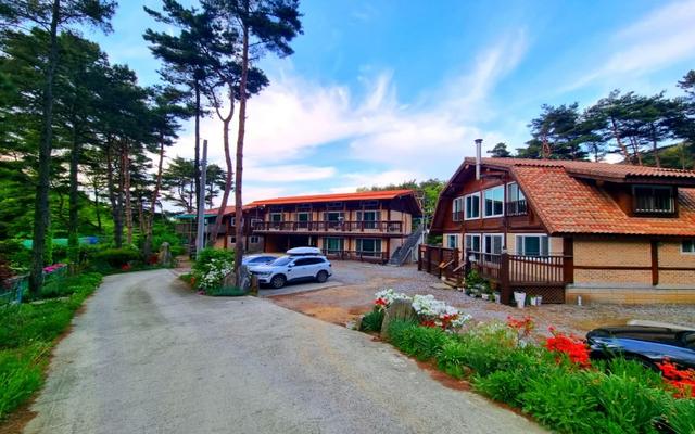 홍성 오서산늘봄가족독채펜션