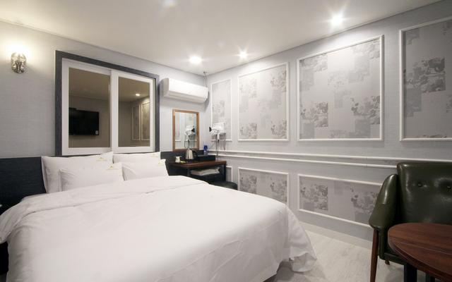 부산 범일동 호텔 루이스