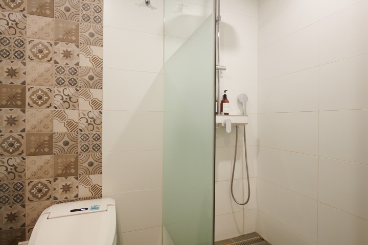 https://yaimg.yanolja.com/v5/2023/03/14/18/6410c282ac9768.35773143.jpg