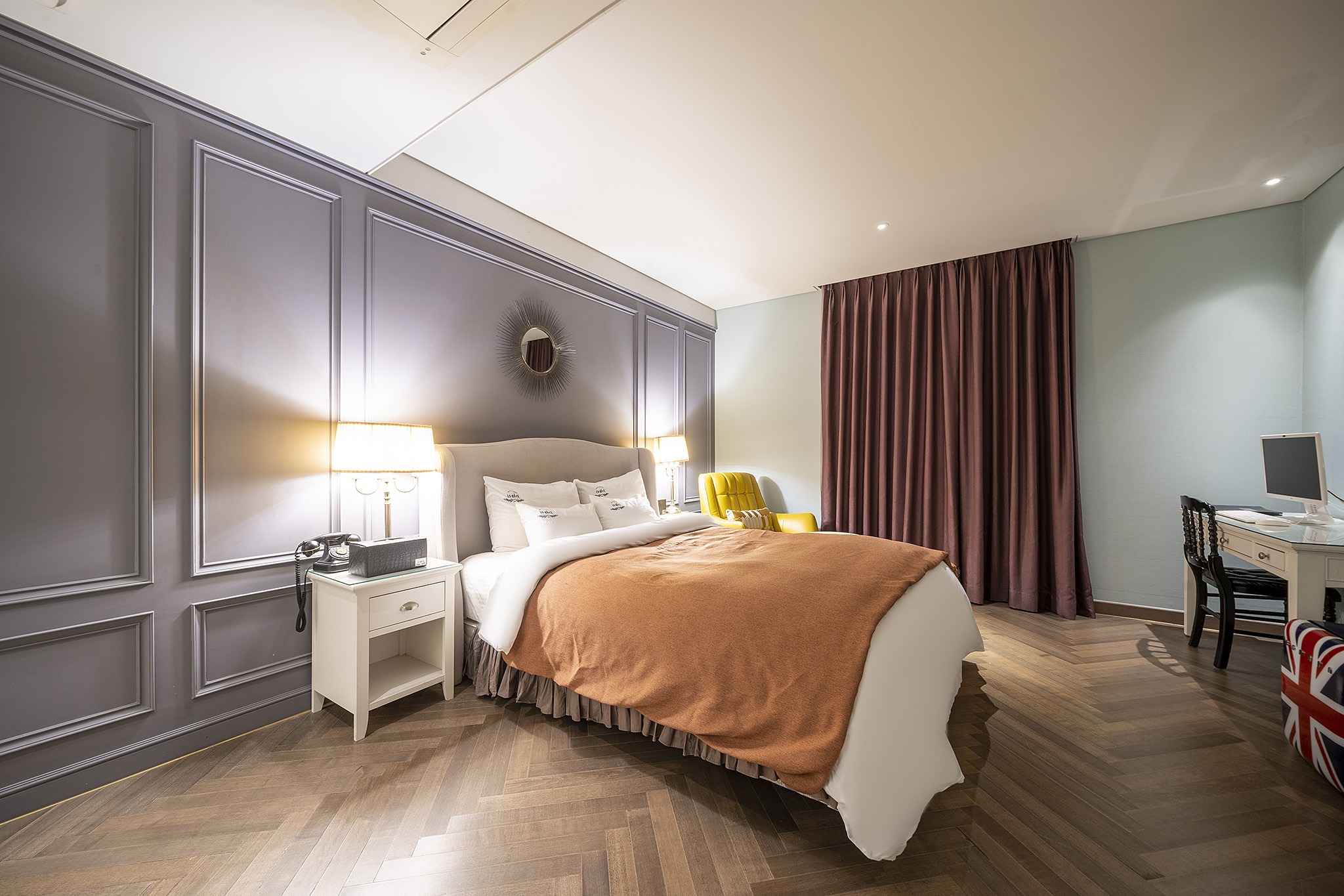 room detail thumbnail 0