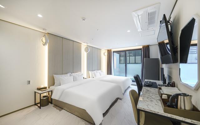 화성 호텔 헤르메스 화성시청점